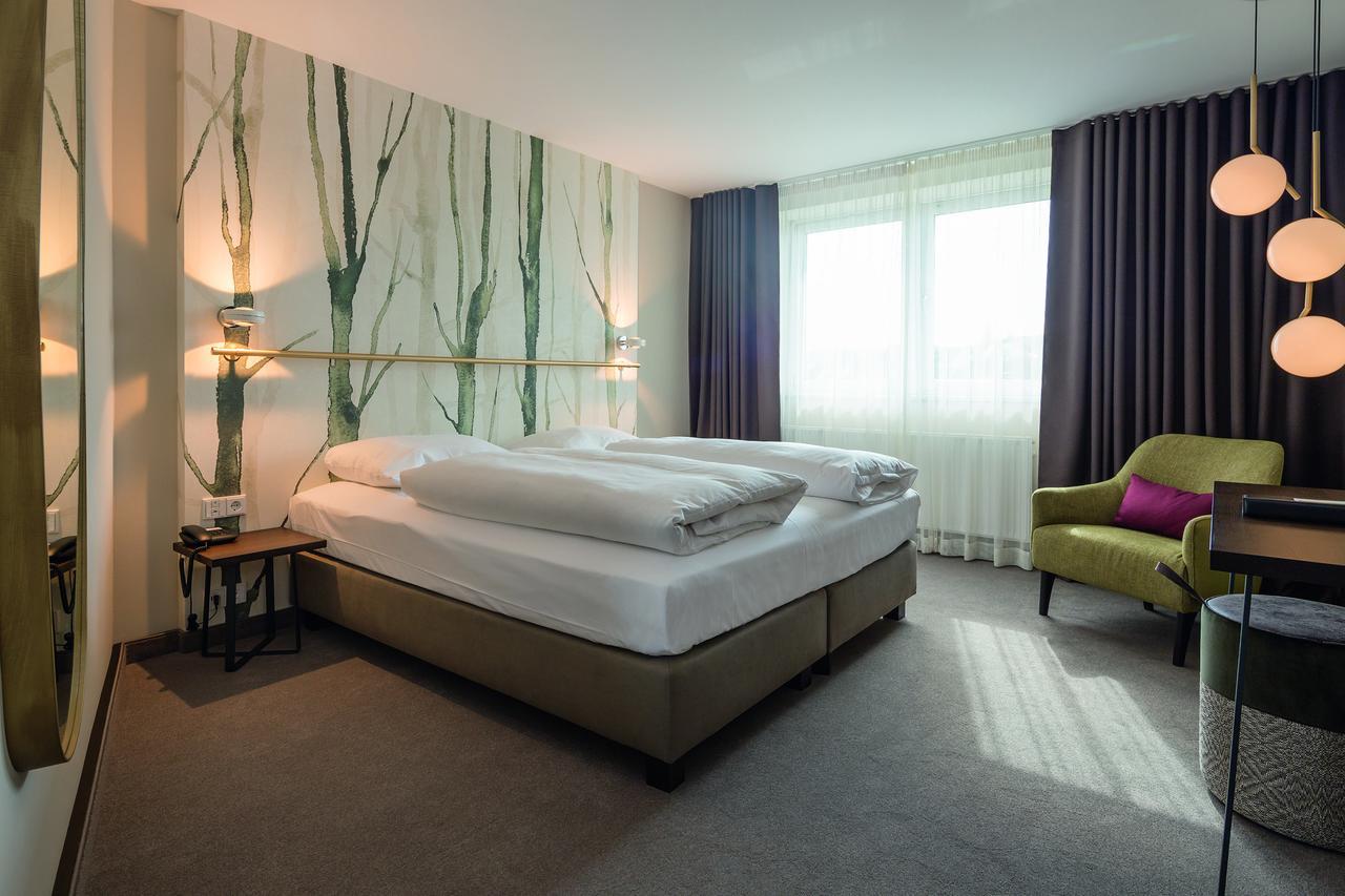 Parkhotel Schmid Adelsried Екстериор снимка